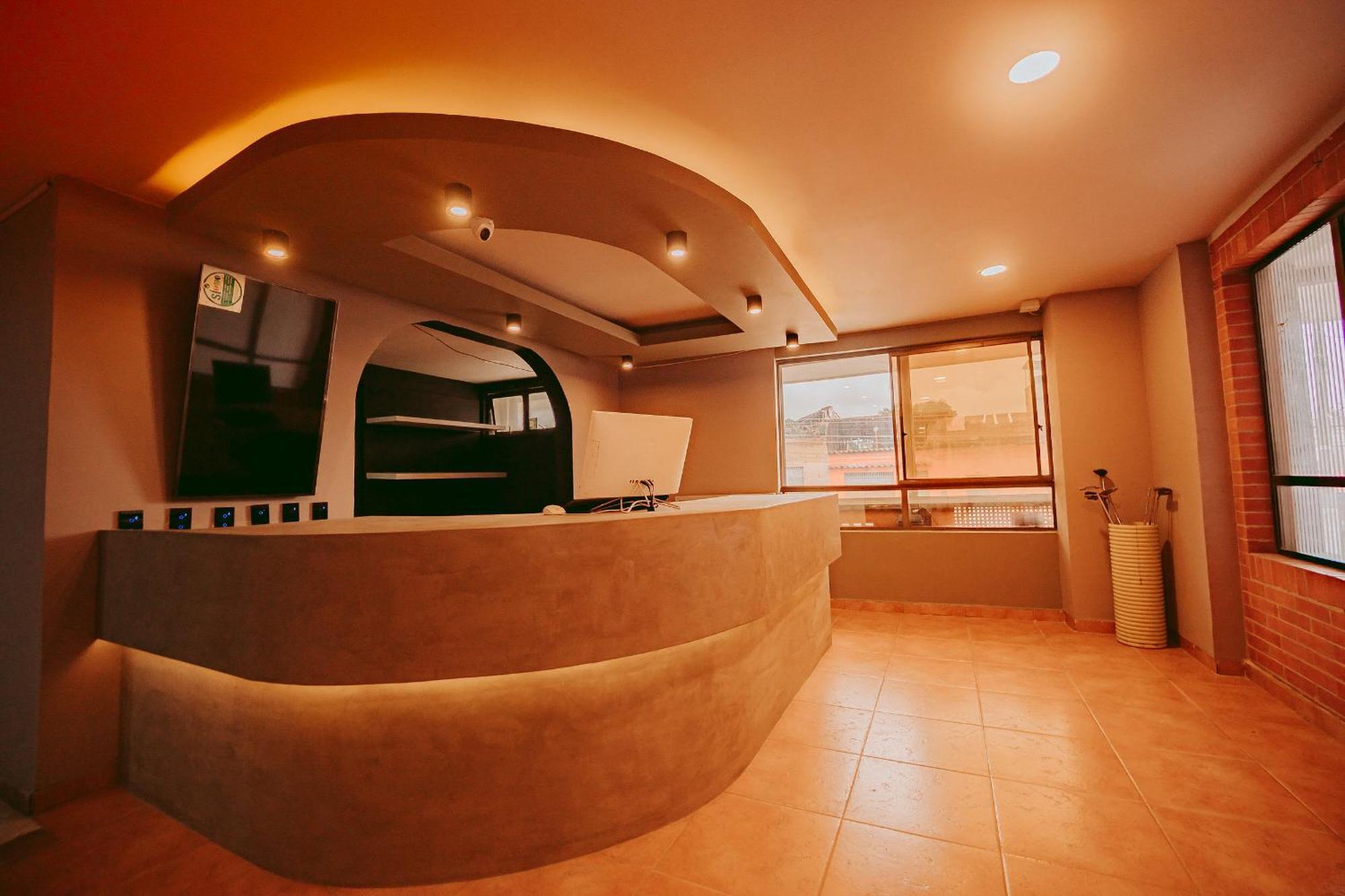 Hotel Verano อีบาเก ภายนอก รูปภาพ