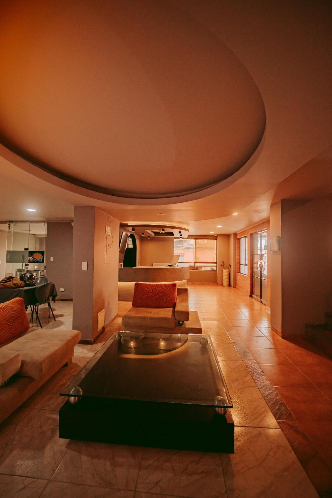 Hotel Verano อีบาเก ภายนอก รูปภาพ