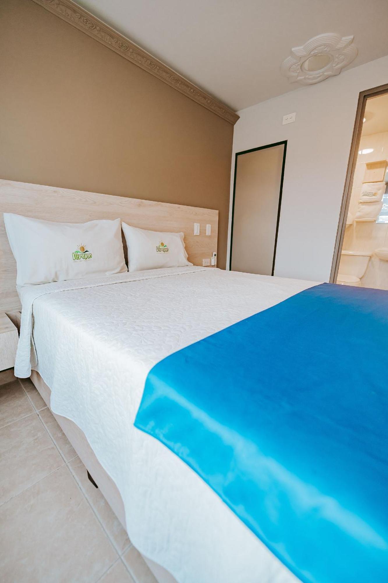 Hotel Verano อีบาเก ภายนอก รูปภาพ