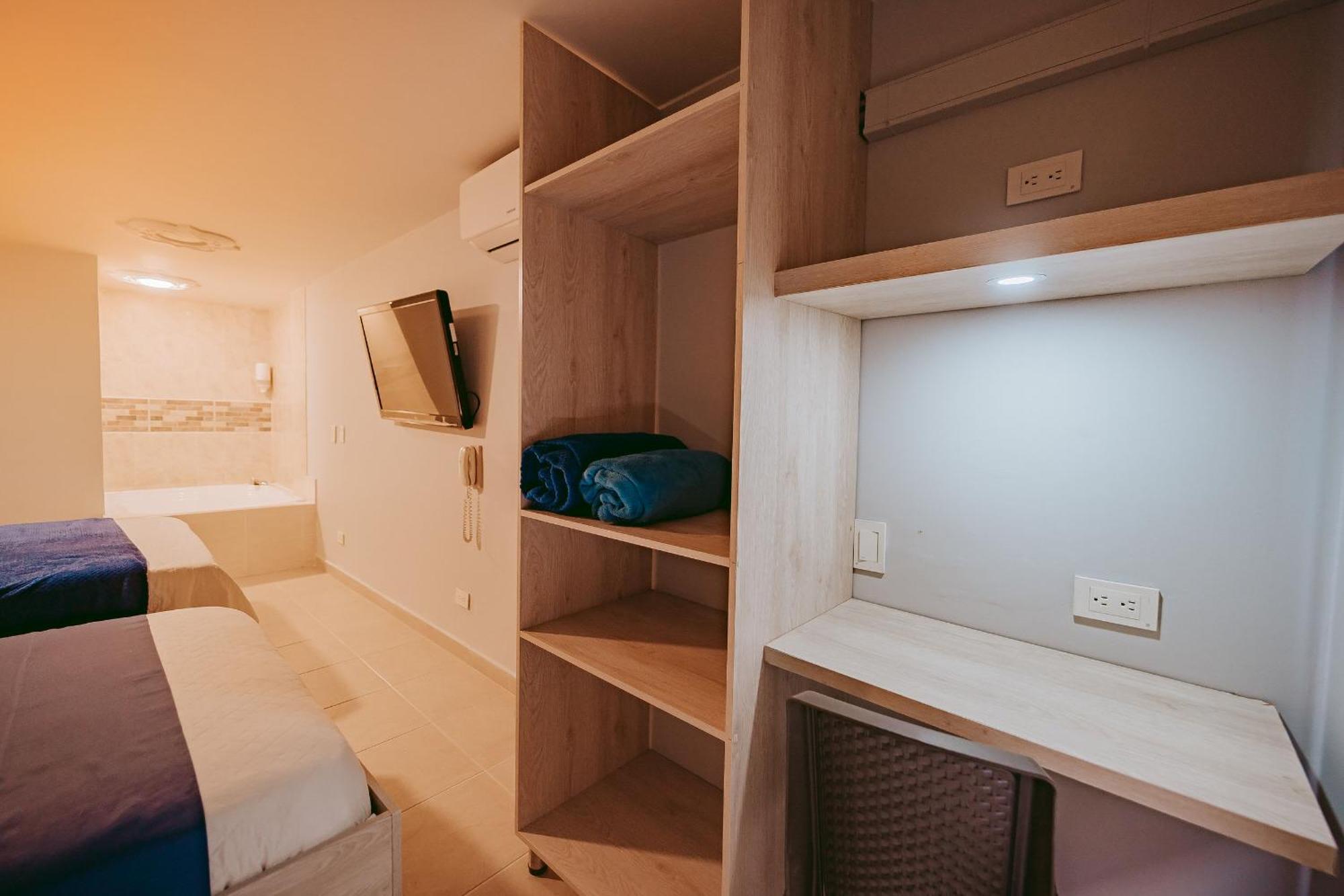 Hotel Verano อีบาเก ภายนอก รูปภาพ